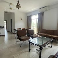 SPACIOUS PRIVATELY BUILT APARTMENT FOR SALE IN VIJARASRAMA ROAD - COLOMBO 10