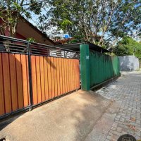 LAND WITH OLD HOUSE FOR SALE AT WAIDYA ROAD - DEHIWELA