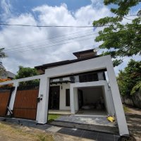 HOUSE FOR SALE AT PIPE ROAD - BATTARAMULLA